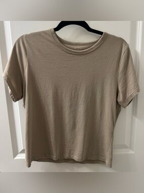 Abercrombie Essential Polished Body-Skimming Tee